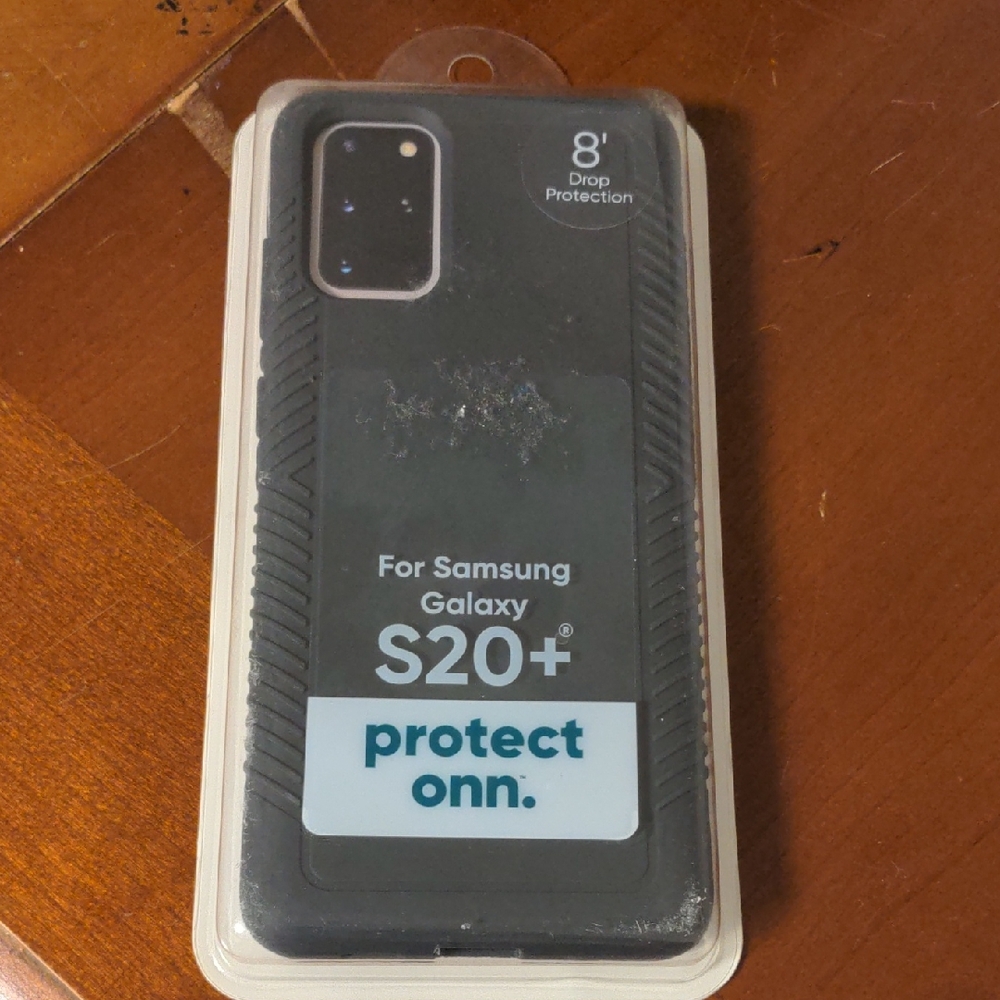 onn. brand phone case for the Samsung Galaxy S20+